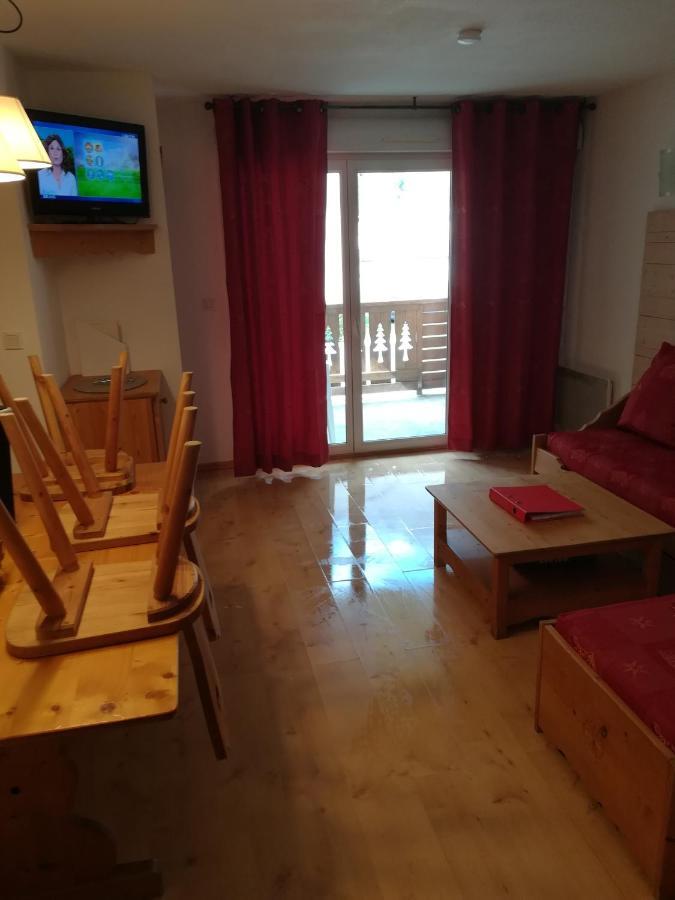 Appartement T3 - 5 Pers - Les Pics D Aran 3* Bagnères-de-Luchon Exterior foto